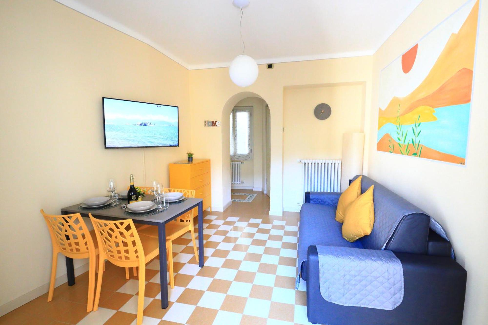 Da Meggy Apartment สเตรซา ภายนอก รูปภาพ