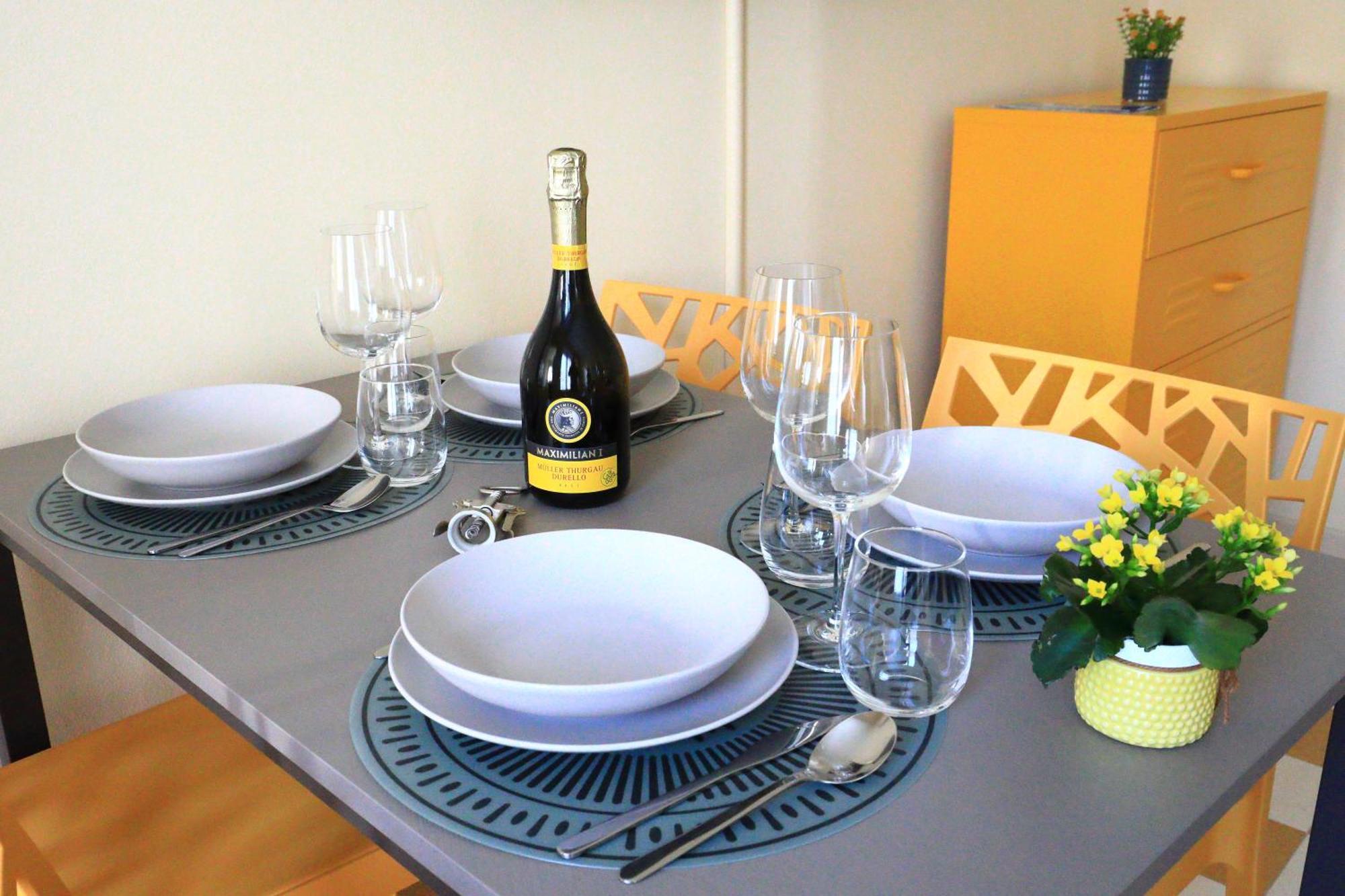Da Meggy Apartment สเตรซา ภายนอก รูปภาพ
