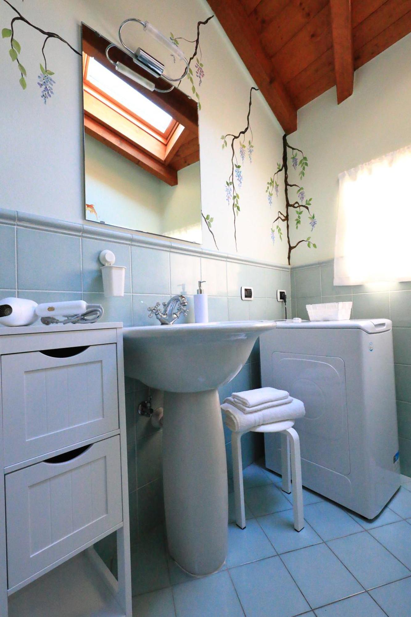 Da Meggy Apartment สเตรซา ภายนอก รูปภาพ